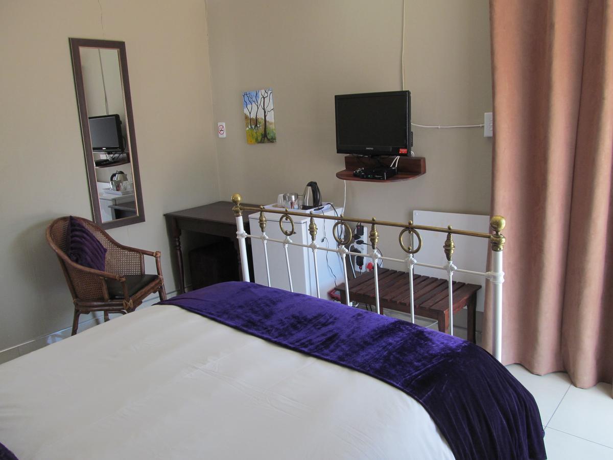 Bettie'S Luxury Lodge Kroonstad Quarto foto